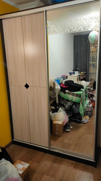 Продам шкаф купе