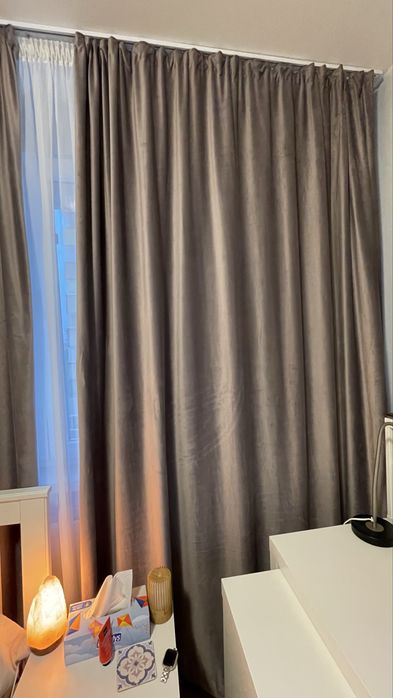 Vand 2 perdele , 4.7 m lungime