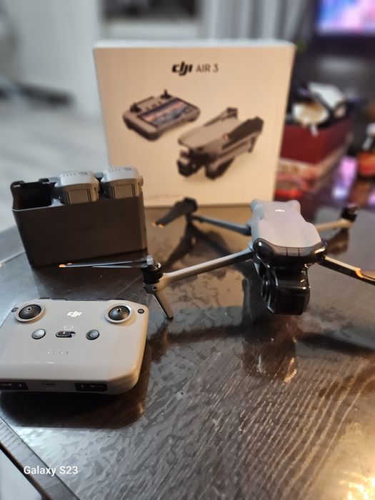 Дрон air 3 полный комплект
