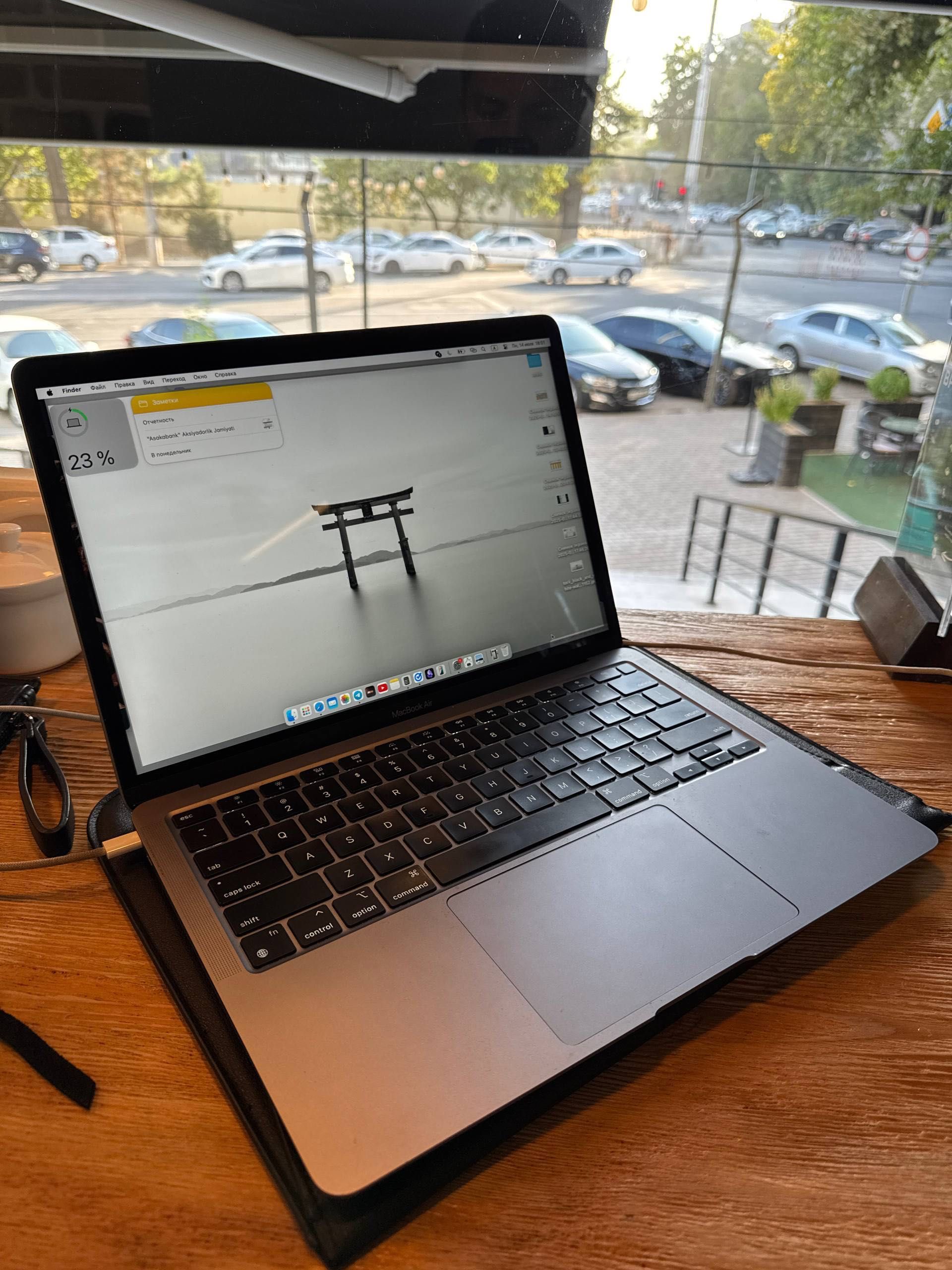 MacBook Air i5 2020