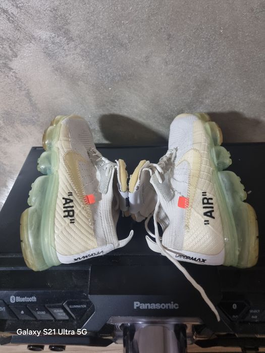 Vând Nike vapormax off White