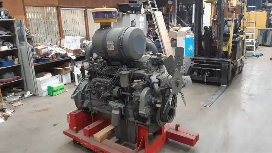 Motor complet Isuzu E120 - Piese de motor Isuzu