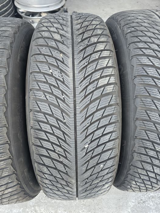 4 Броя 225/60/18 Michelin 2x8mm 2x7mm 1x22 1x20 2x19dot