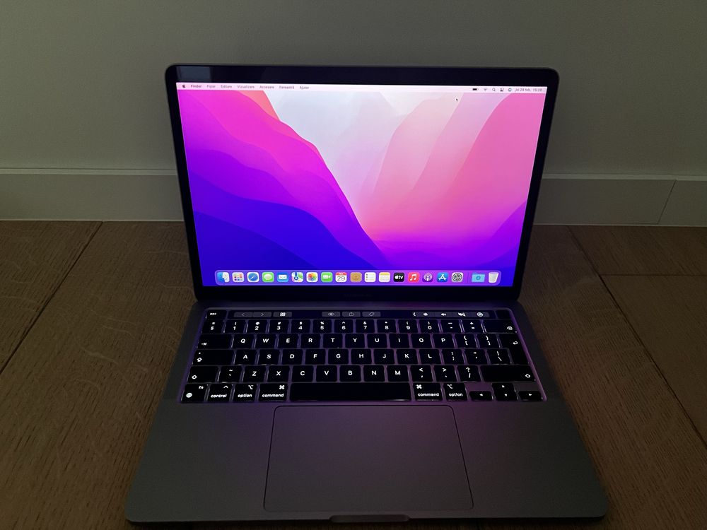 Macbook pro 13-inch