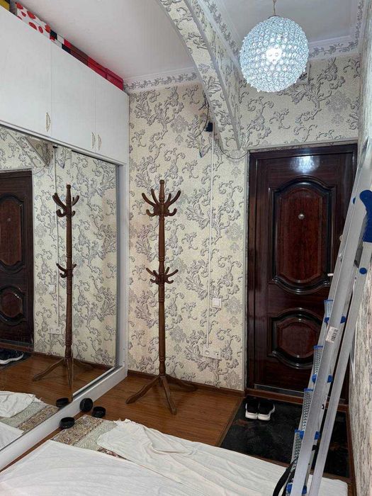 Срочно продаётся 5 комнатная квартира Алгоритм (Мухлиса)