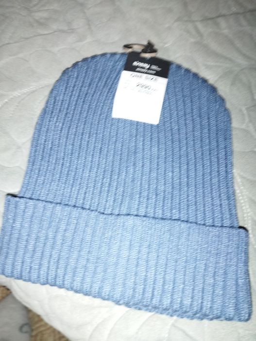 Женский головной убор