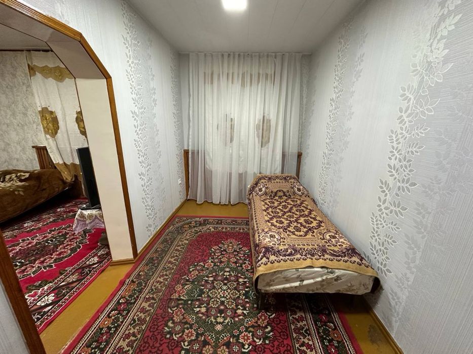 продается своя 2-х комнатная квартире на ялангаче мирзо улугбекский рн