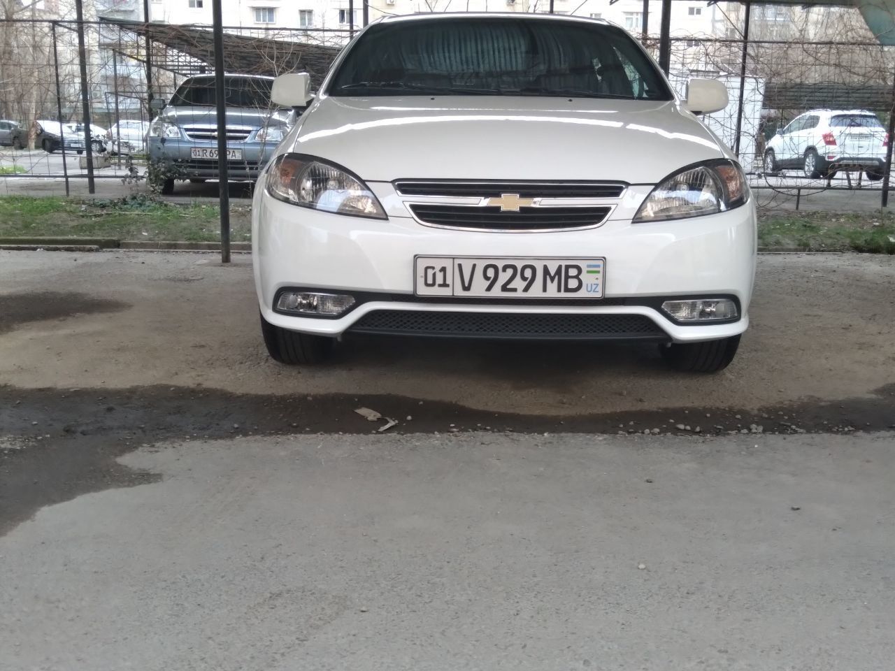 Chevrolet Gentra, 1 pozitsiya