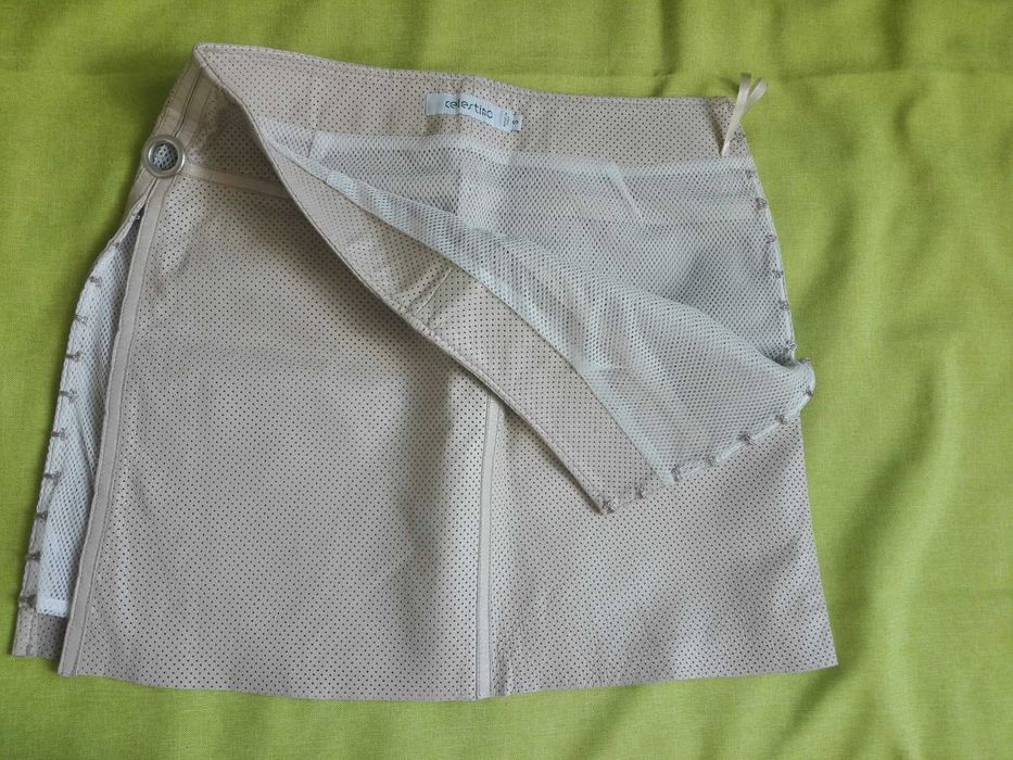 Пола естествена кожа Celestino размер S