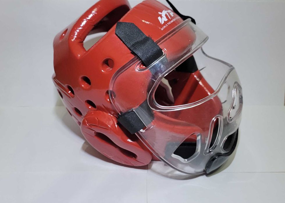 Шлем для Таэквондо