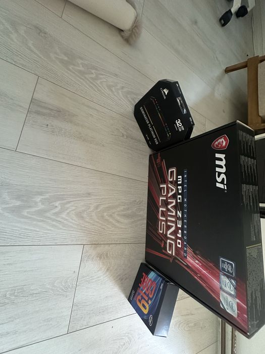 I9 9900k 3.60GHz +placa de baza msi mpg z390