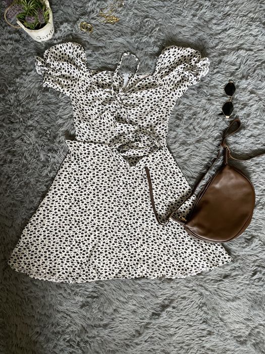 Налетайте девчата ! Вещи женские , бренд ! Дешево ! Срочно !