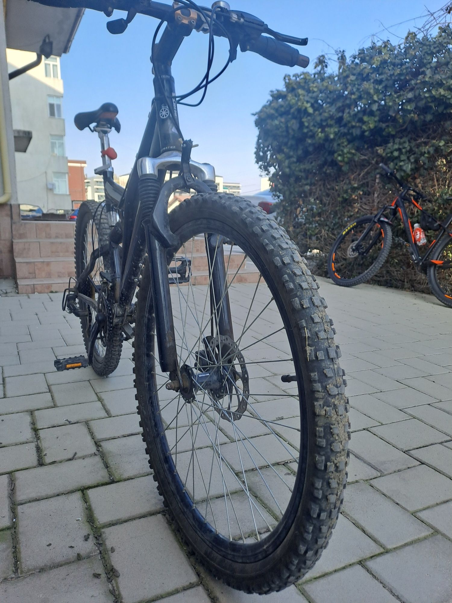 Bicicleta FullSuspension