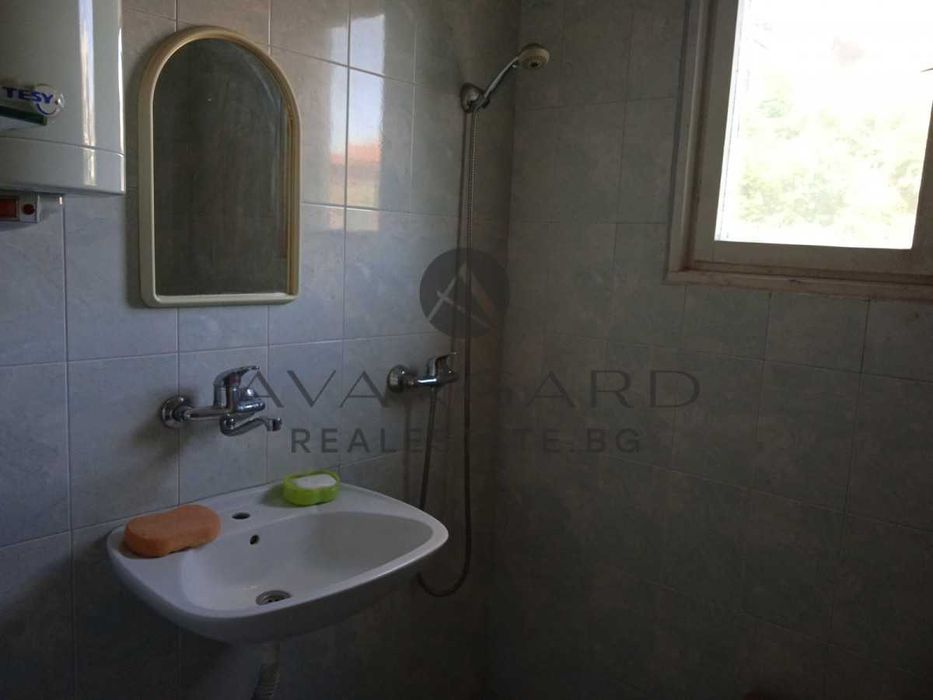 Продава се Тристаен апартамент в Пловдив, Кючук Париж - 70 кв.м за 1286 €/кв.м - Снимка #5