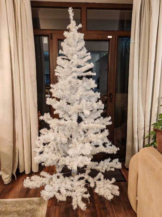 Brad artificial  alb , inaltime 2 metri