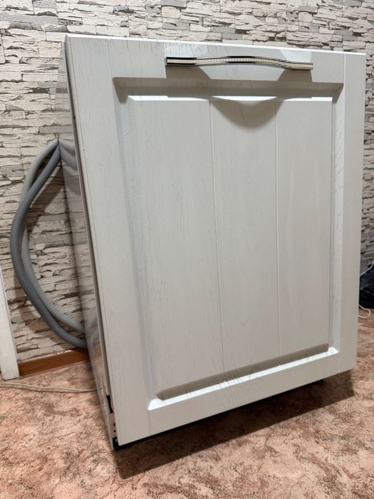 Посудомоечная машина встраиваемая Hansa ZIM 636 EH полноразмерная