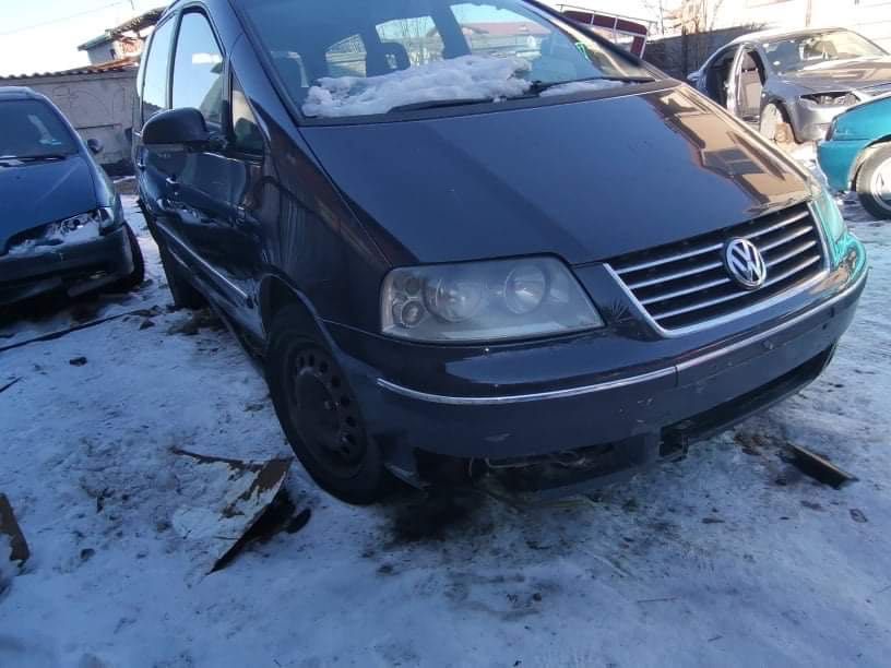 Vw Sharan 1.9 131к 2004г