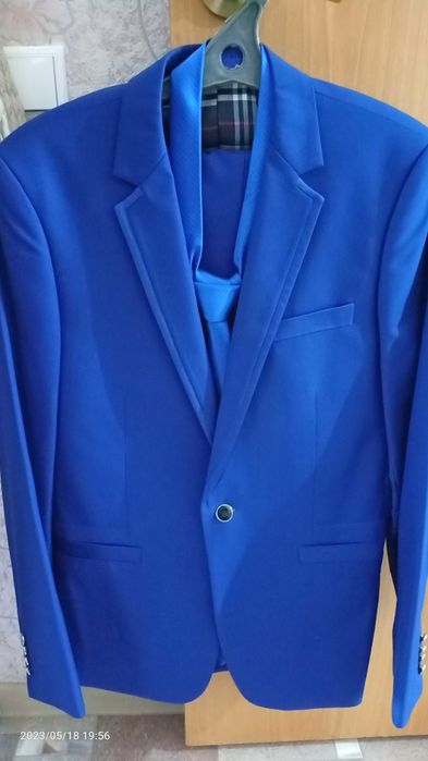 Продам костюмы мужские размер 50. В отличном состоянии