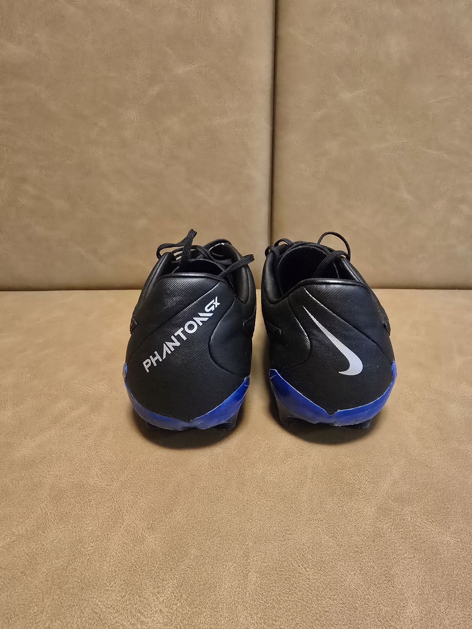 Nike Phantom футбол 42 номер