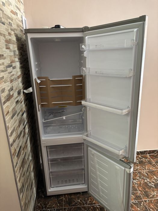 Combina frigorifica Arctic