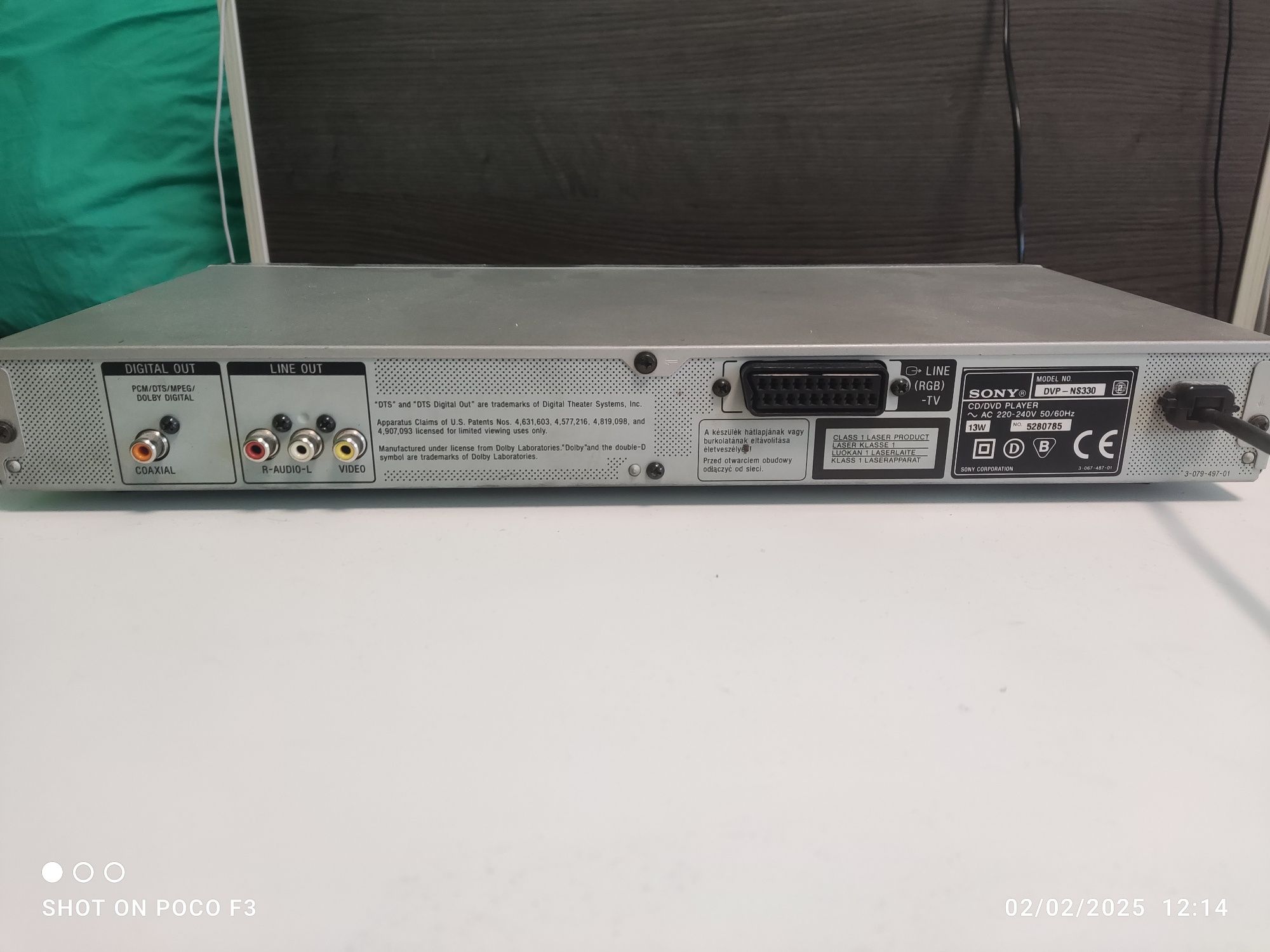 Sony CD/DVD Player DVP-NS330