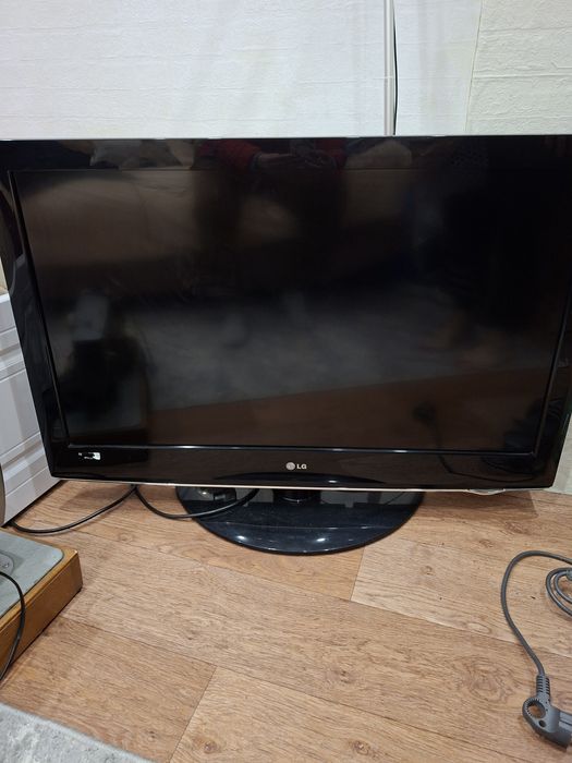 Пррдам телевизор