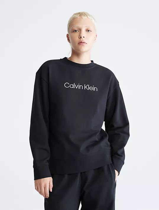 Двойка Calvin Klein