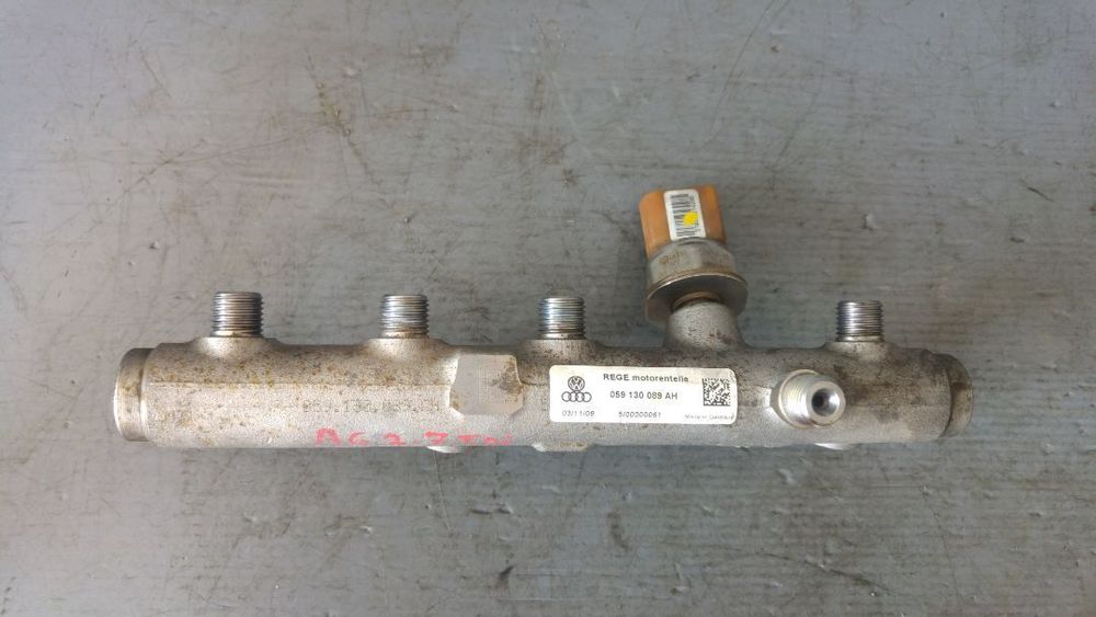 Rampa injectoare stanga cu senzor 2.7 tdi audi a6 4f 059130089ah