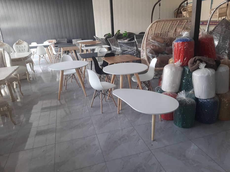 Стол модель Икея гостиной и для кухни