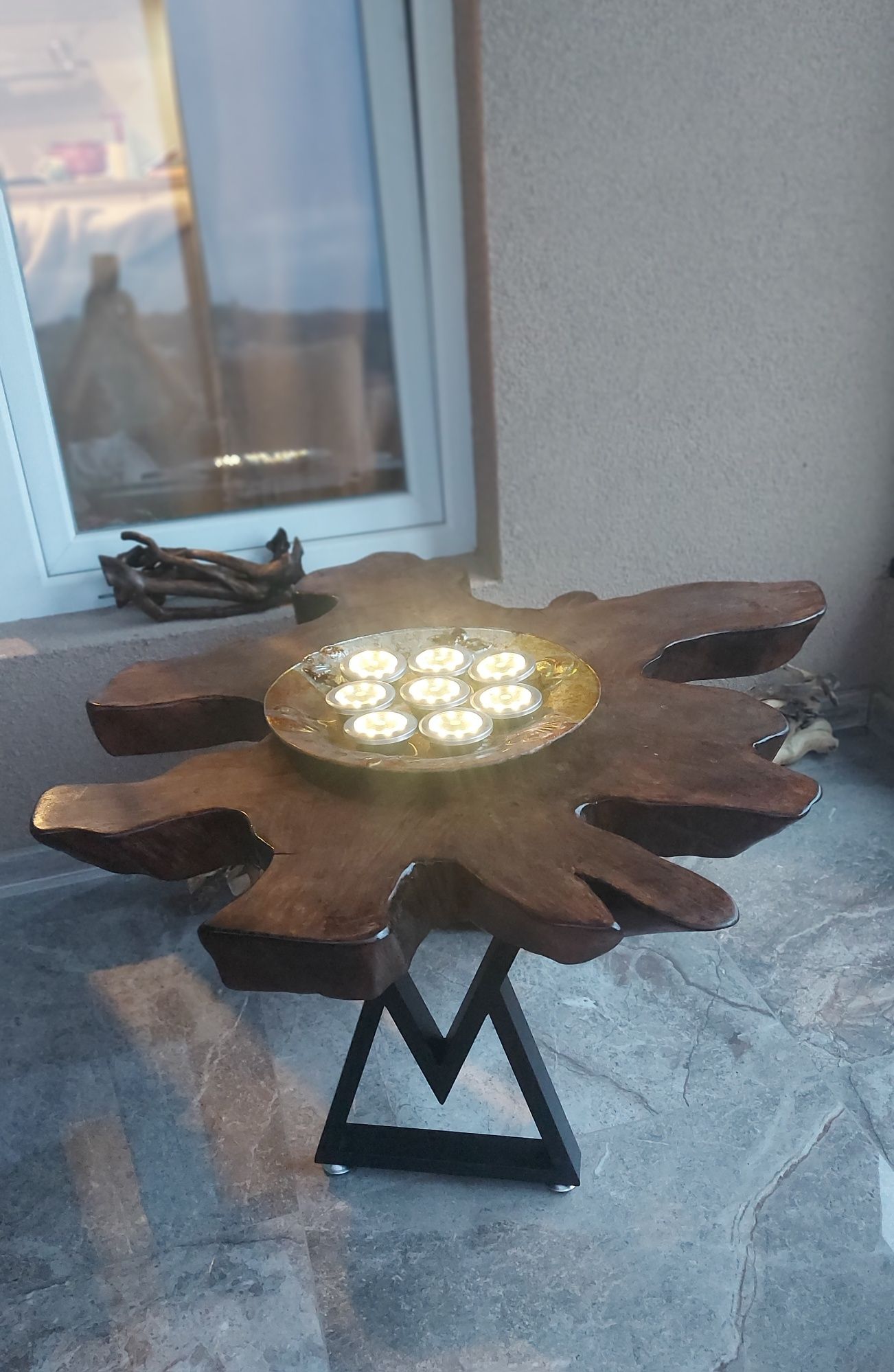 Масичка за кафе от масив