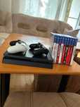 PS4 със два джойстика и 9игри