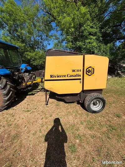 Presa baloti rotunzi mici Rivière Casalis rc 114