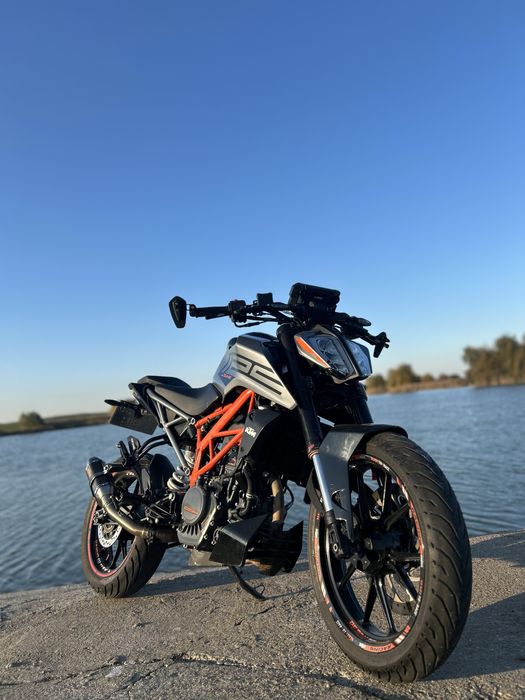 Ktm duke 125 A1 16 ani