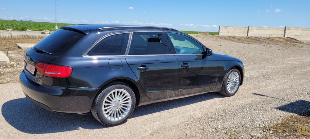 Audi A4 B8 2010 automat