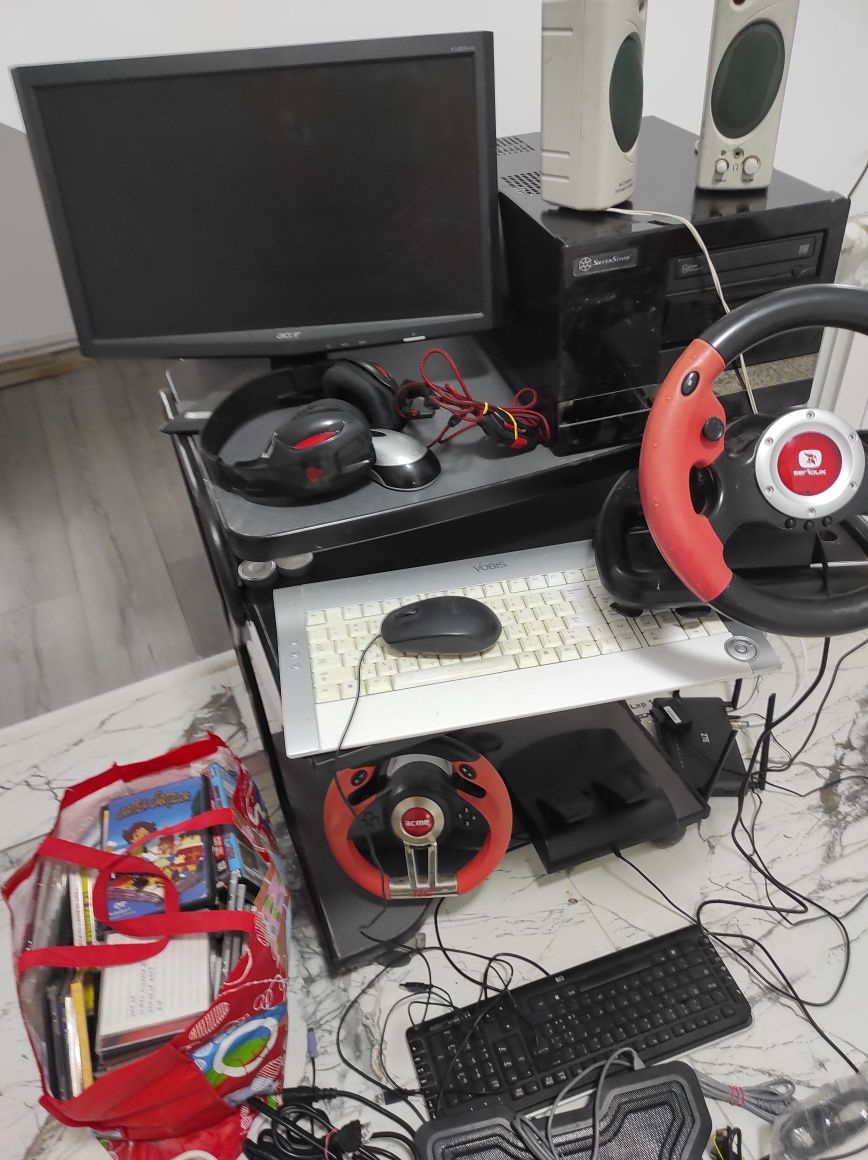 Sistem PC +monitor și multe altele