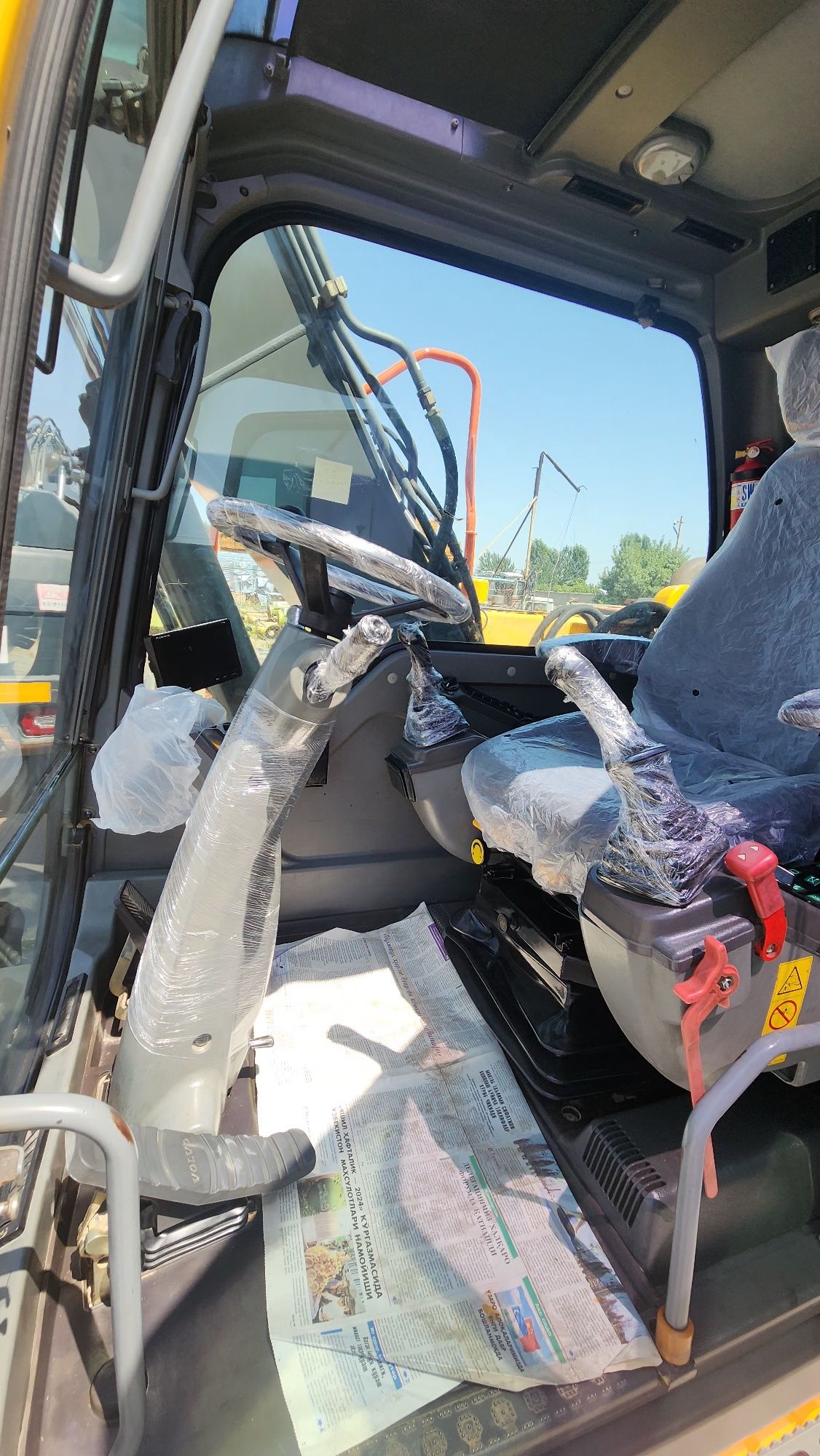 Ekskavator Volvo EW145B 2014 yil sotiladi