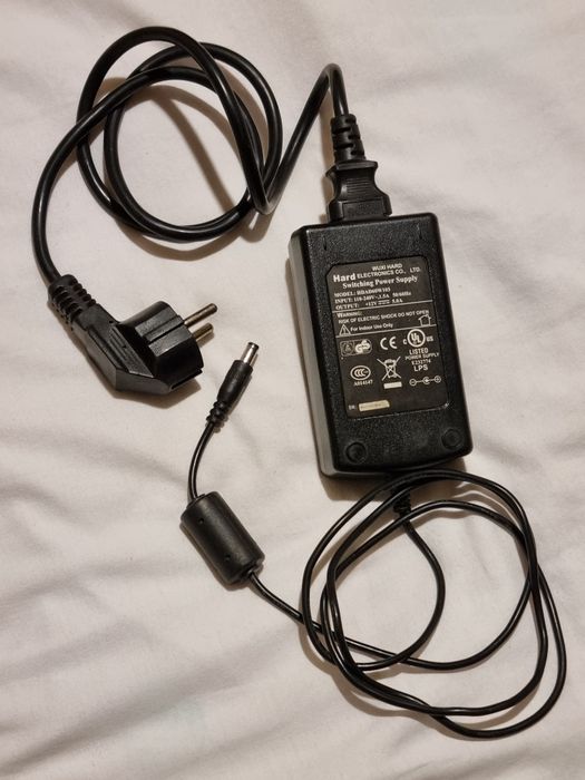 Adaptor AC 5V-12v