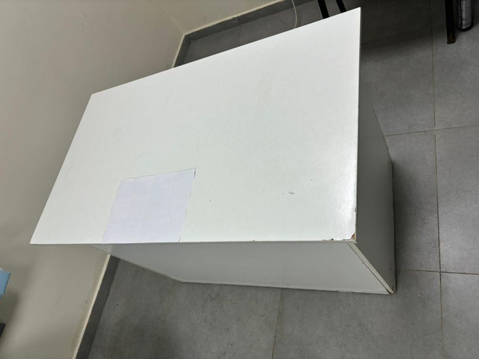 Продам офисный стол для работы