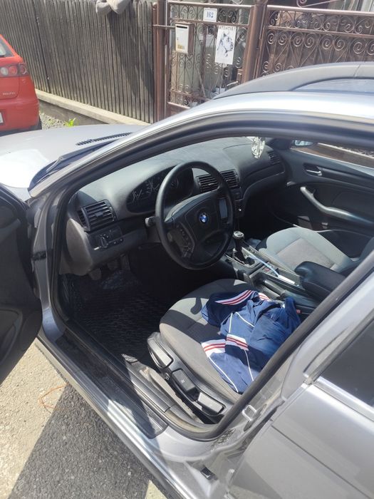 BMW 320d 150 cai