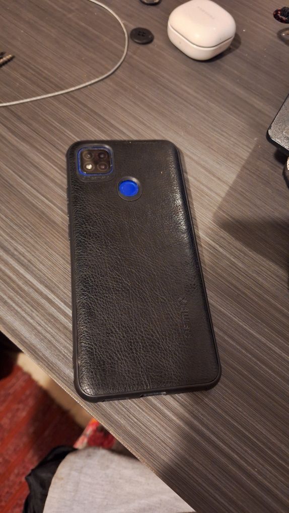 Продам смартфон Redmi 9c