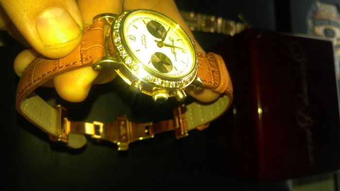 продам коллекционный бриллиантовый хронограф