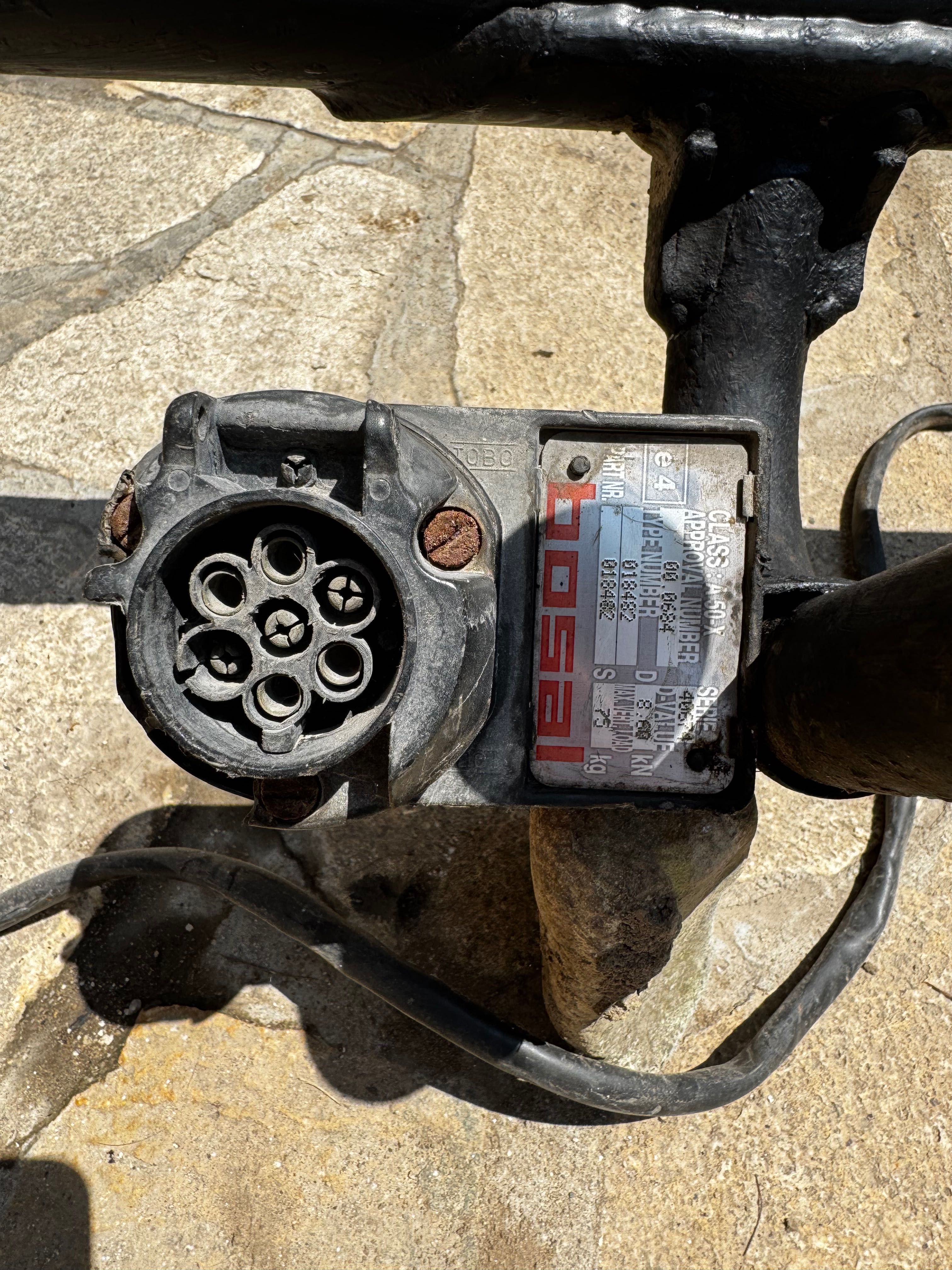 Оригинален теглич за VW bosal