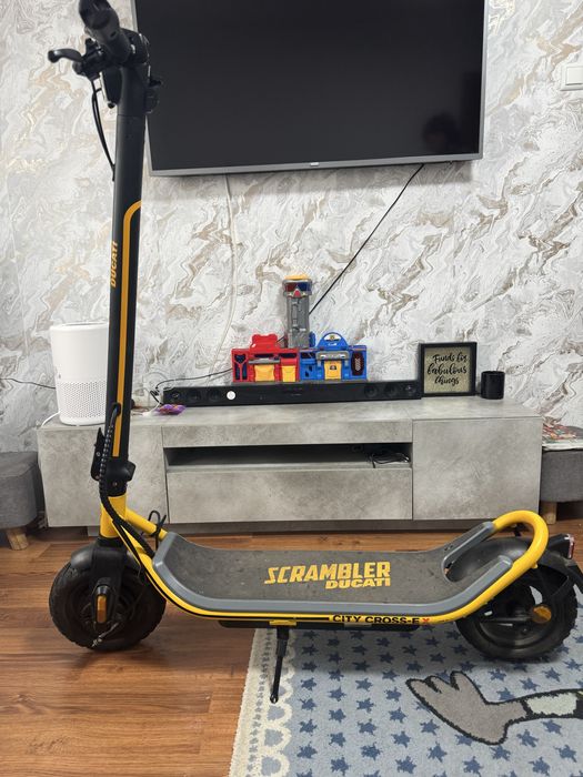 Trotineta Ducati Scrambler E-Cross(in garantie inca un an)