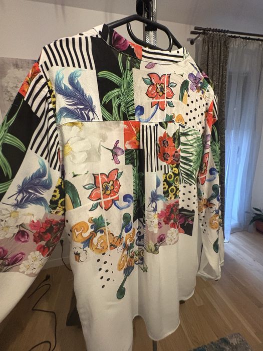 Camasa cu model floral