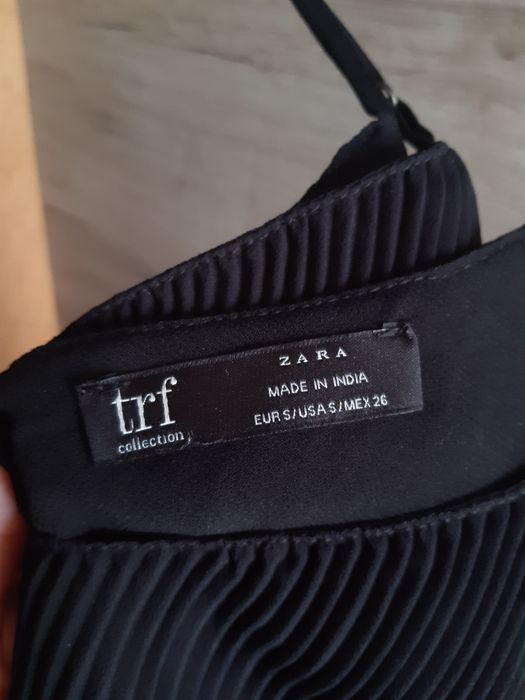 Официален потник топ