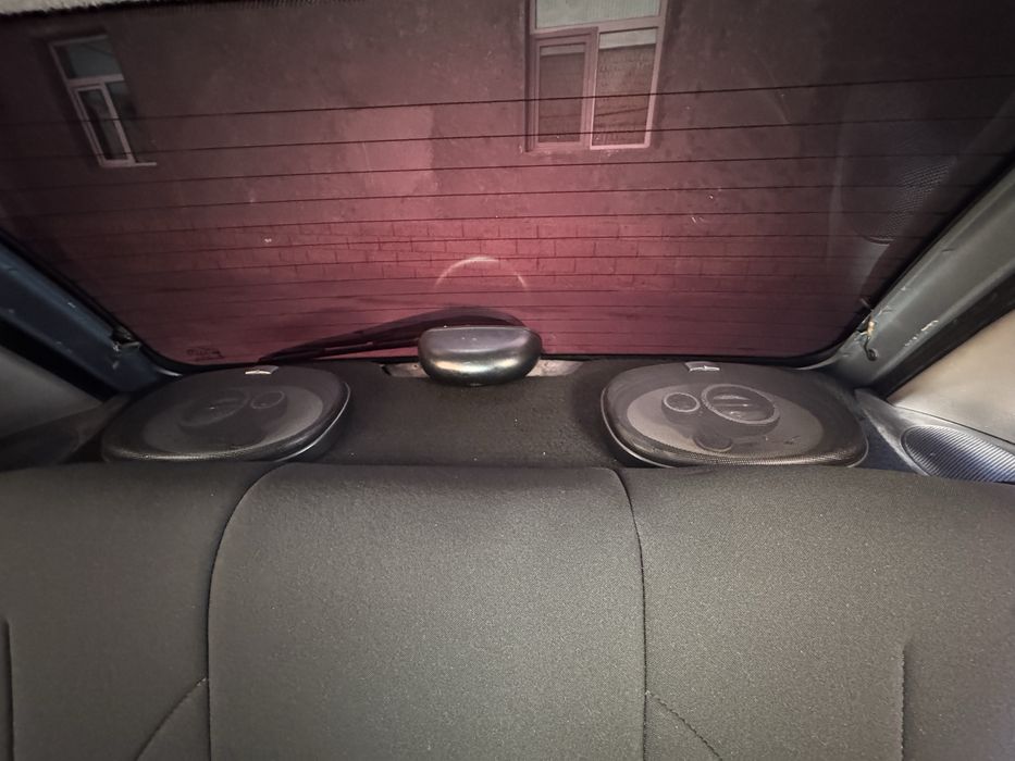 Матиз Бест   Йили 2012  2 та петно  бор .