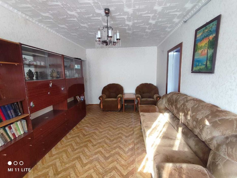 4 комнатная квартира / на 7м район Корзины