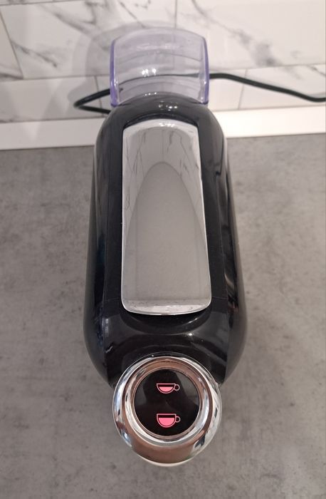 Aparat de cafea cu capsule.