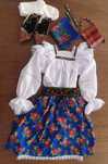 Costum popular pentru doamne și domnișoare de Maramureș complet, albas