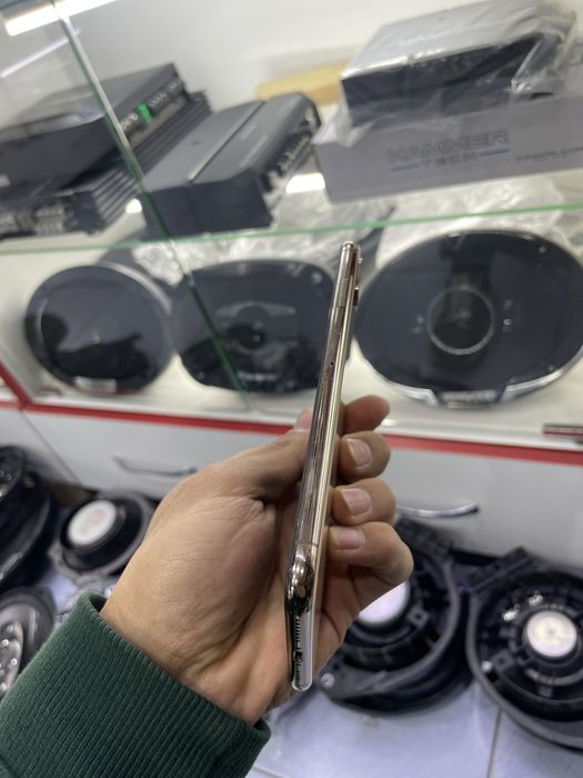 iPhone Xs Max 64Gb 79% batare